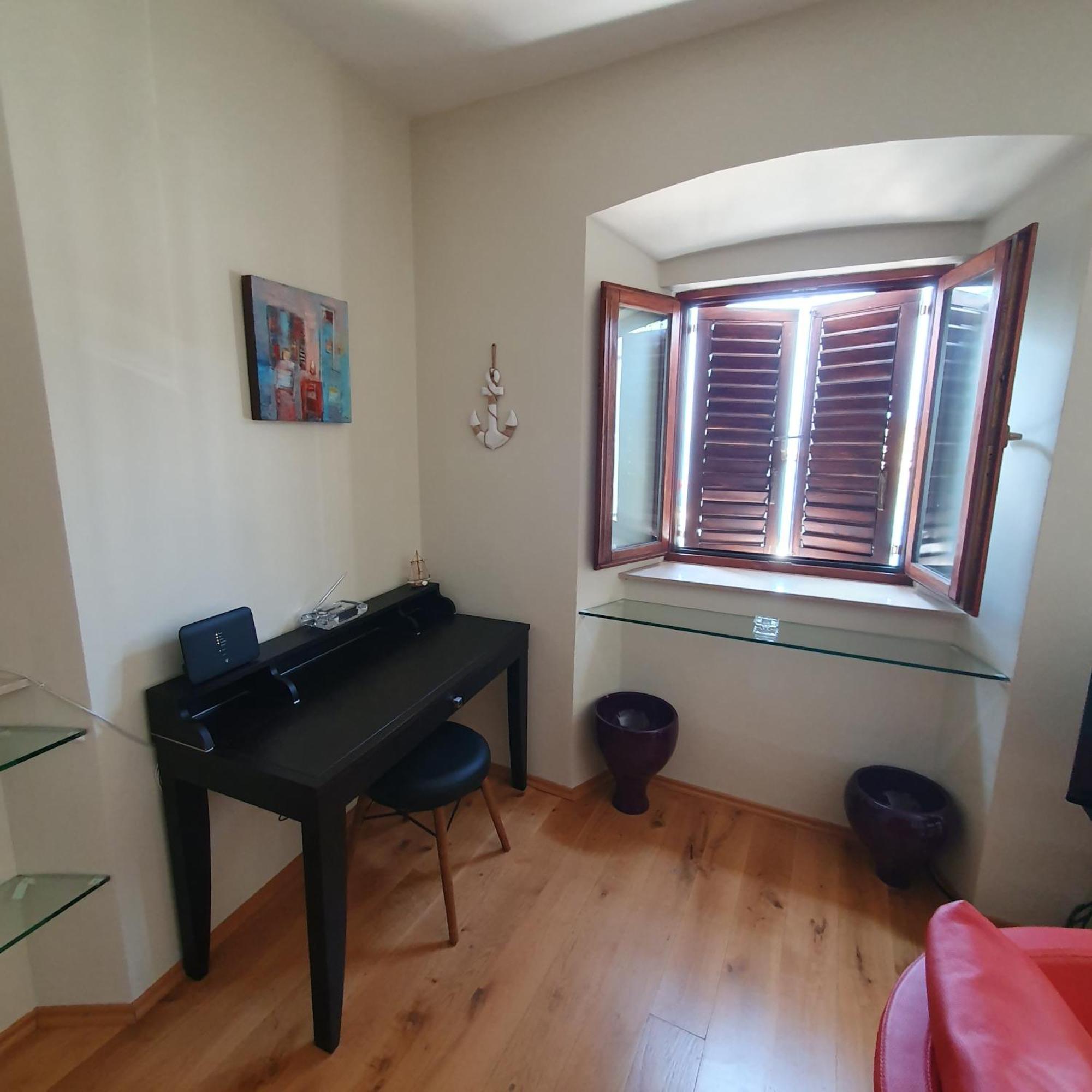 Apartman Neda Jablanac Bagian luar foto